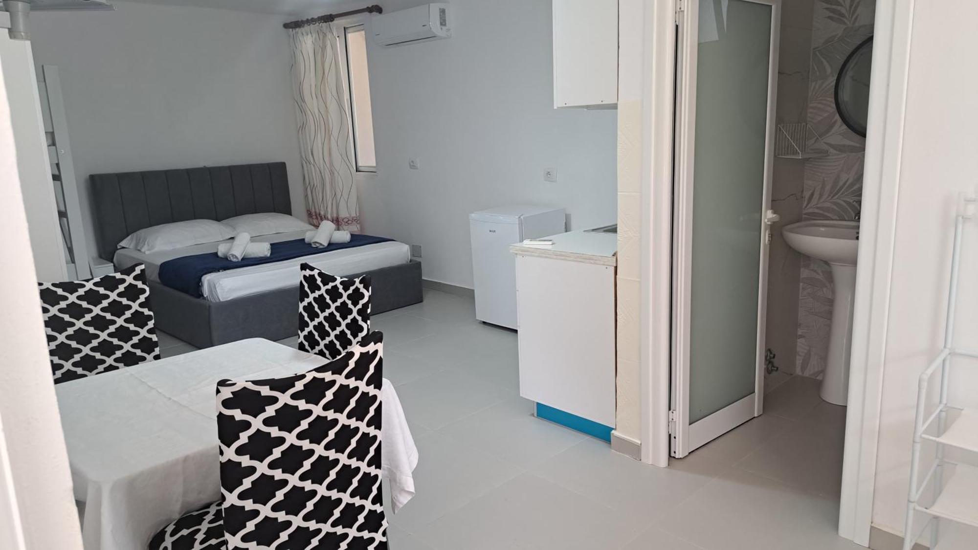 Angels Rooms Ksamil Ngoại thất bức ảnh